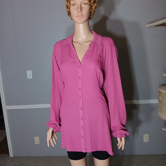 Size 2X new with tags. - Picture 1 of 11